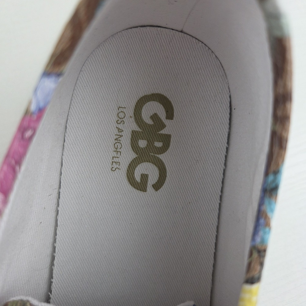 G by Guess GBG Los Angeles Backer Women's Size 8.5 Pink/White/Floral Shoes - Picture 14 of 16